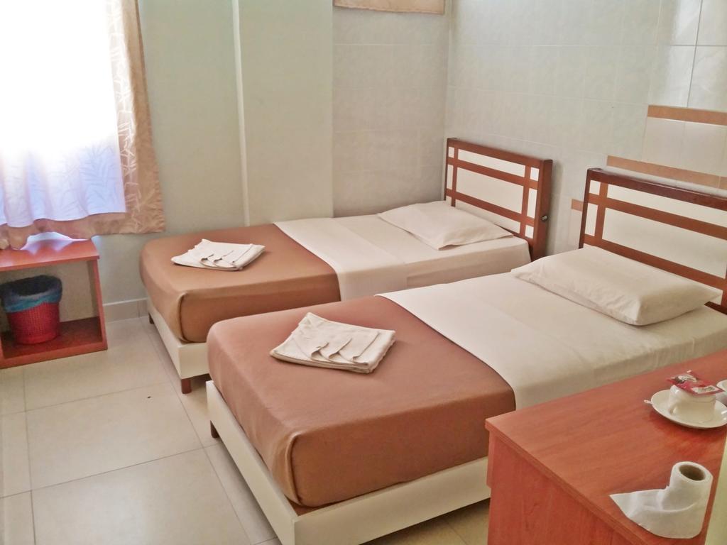 Sakiza View Hotel Mersing Zimmer foto