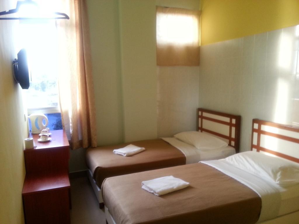 Sakiza View Hotel Mersing Zimmer foto