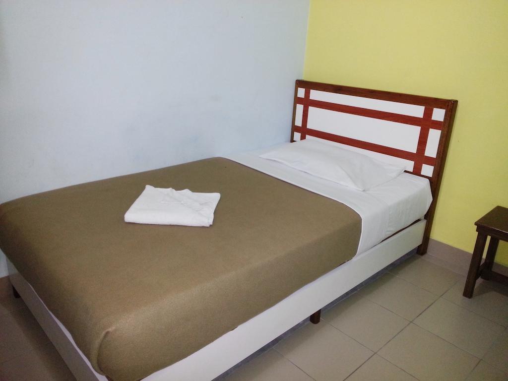 Sakiza View Hotel Mersing Zimmer foto